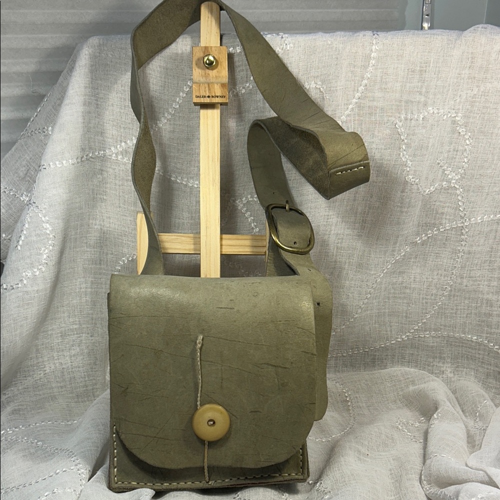 Handmade almost NEW leather crossbody bag